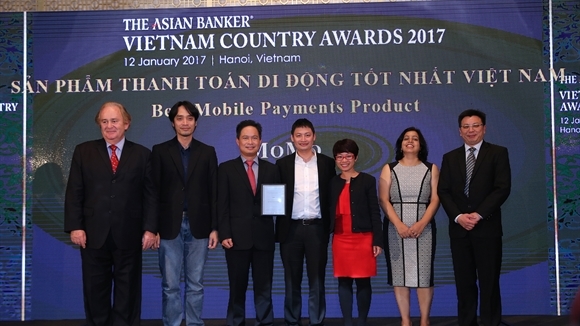 MoMo nhận giải Sản phẩm Thanh toán di động tốt nhất Việt Nam 2017 của The Asian Banker