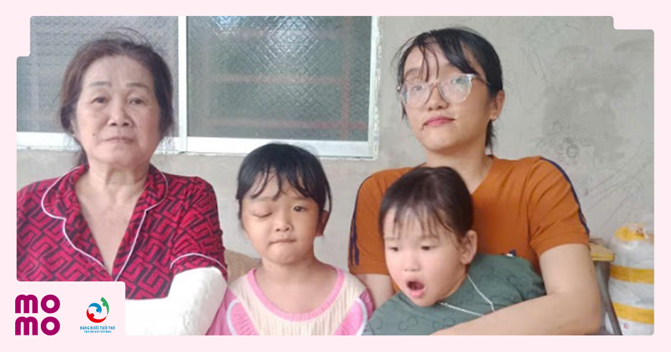 Bé Đào Nguyễn Gia Hân 4 tuổi, mắc u sợi thần kinh