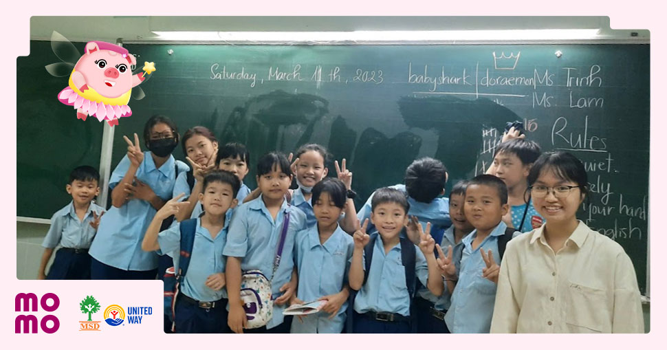 Các em học sinh tại trường tình thương Ánh Linh