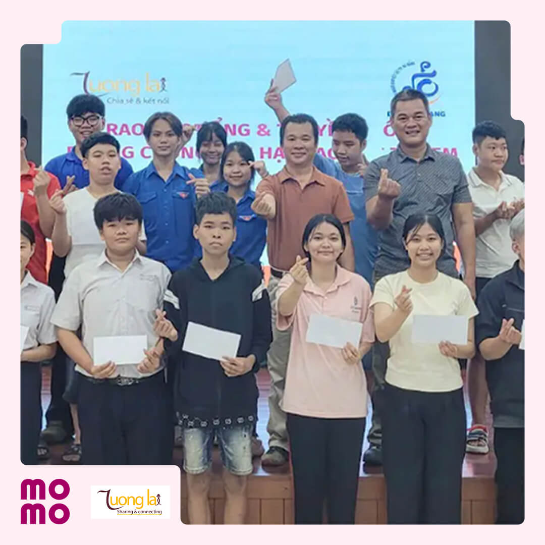 Trao học bổng và truyền thông kỹ năng phòng chống xâm hại, bạo lực cho trẻ em tại thành phố Đà Nẵng