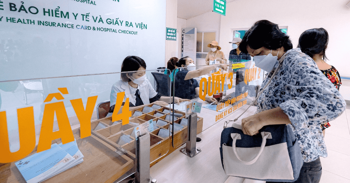 Để được hưởng quyền lợi hỗ trợ chi phí khi khám bảo hiểm y tế trái tuyến thì cần chuẩn bị hồ sơ đúng quy định