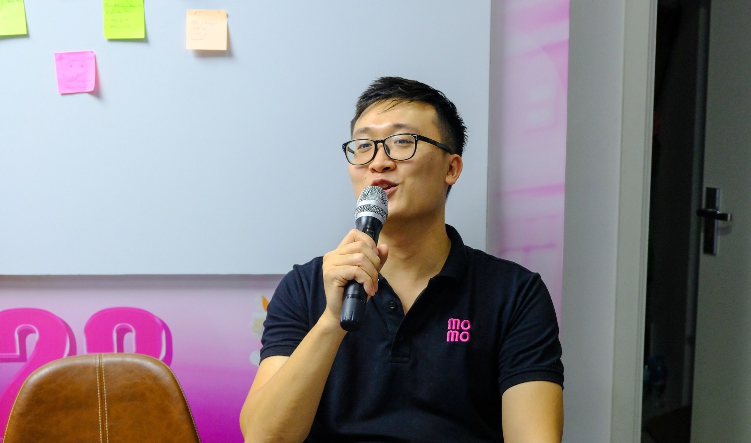 Đầu cầu Hà Nội cũng hát cực sung.