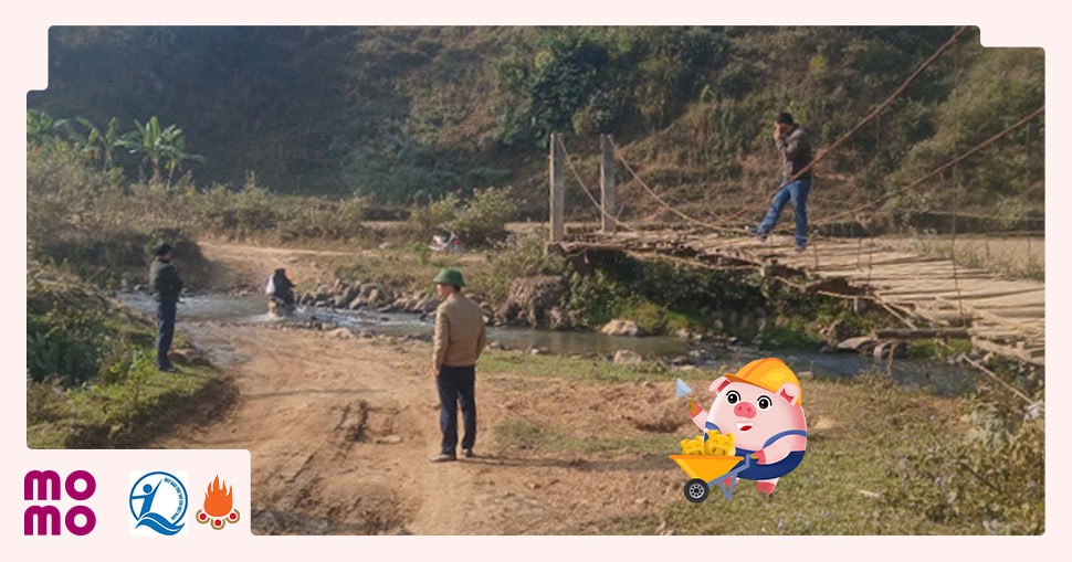 Góp Heo Vàng xây cầu dân tại sinh bản Tỉa 1, xã Mường Lầm, tỉnh Sơn La