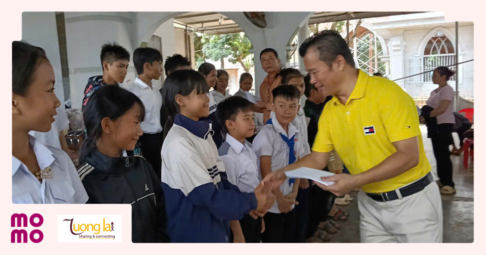 Chiến dịch gây quỹ nhằm trao học bổng, tặng quà, và tổ chức chương trình truyền thông kỹ năng sống, phòng chống xâm hại bạo lực trẻ em