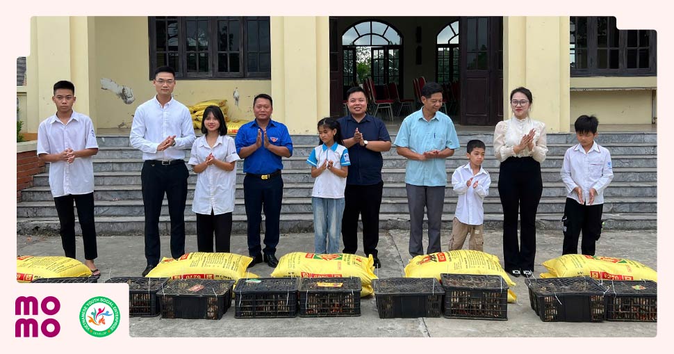 Mỗi con gà không chỉ là một tài sản nhỏ, mà còn là sự khởi đầu cho niềm tin và hy vọng - 2