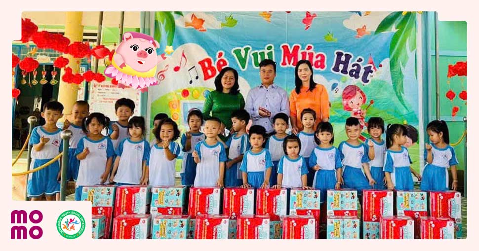 Chung tay góp Heo Vàng để trao những ly sữa dinh dưỡng đến học sinh nghèo