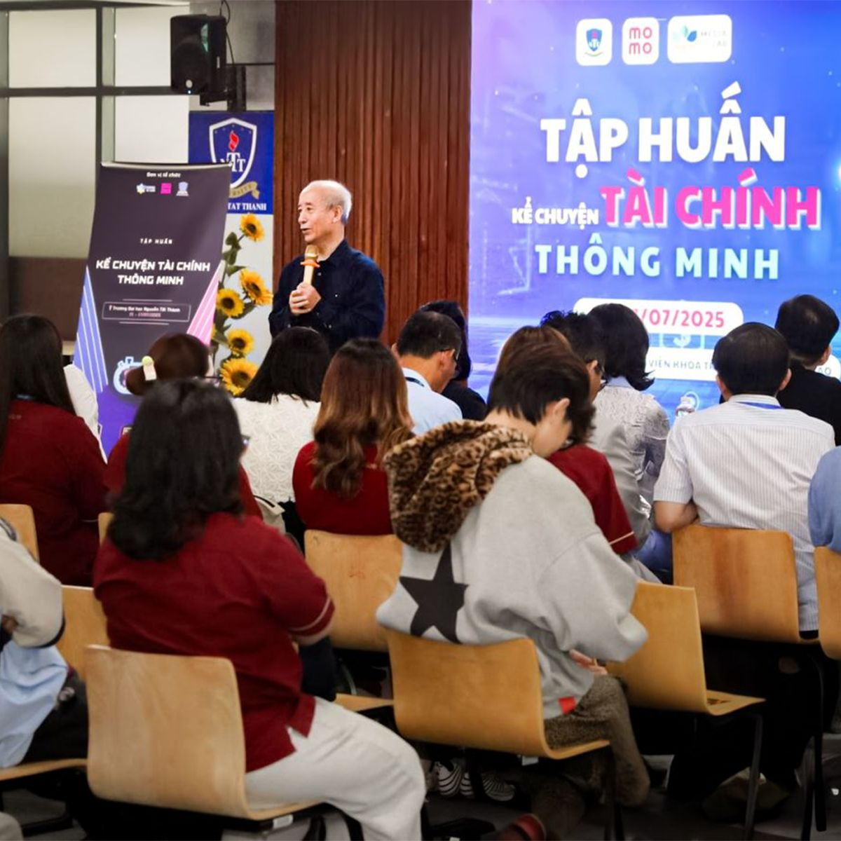 MoMo đồng hành cùng người trẻ xây dựng tư duy tài chính bằng chiến lược tiếp cận đa chiều, tích hợp trải nghiệm số