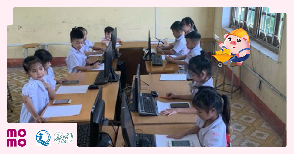 Do máy tính hư hỏng nhiều nên các em học sinh chưa có điều kiện học thực hành môn Tin - 1