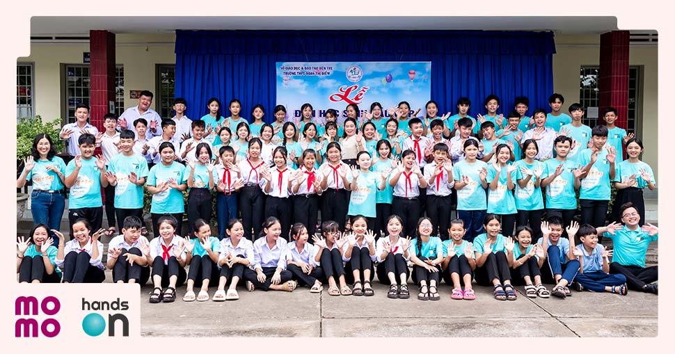 Gây quỹ cùng Hands - On trao học bổng cho 80 em học sinh nghèo vượt khó