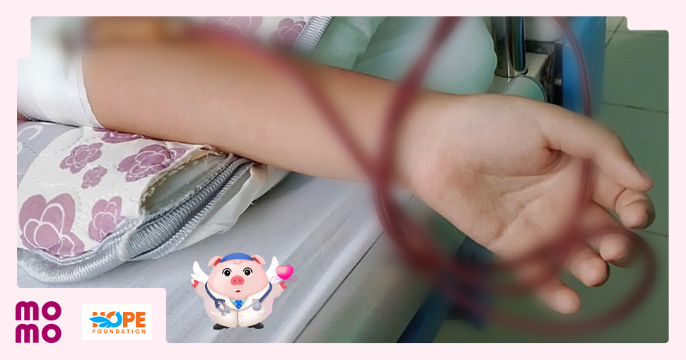 Chi phí cho ca ghép tủy là khoản tiền khổng lồ với nhiều gia đình kinh tế khó khăn