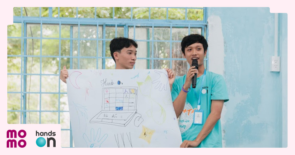 Nhiều em trong độ tuổi học sinh phải nghỉ học từ sớm để lao động phụ giúp gia đình - 1