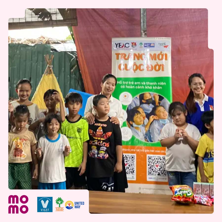 Trao tặng hơn 2.000 phần quà cho các em nhỏ có hoàn cảnh khó khăn tại Hà Nội và Tp. HCM (Tháng 12/2024)