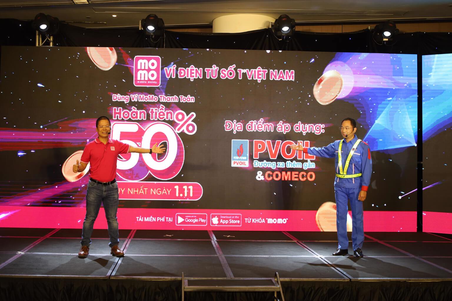 PVOil bắt tay Ví MoMo triển khai thanh toán điện tử trong bán lẻ xăng dầu
