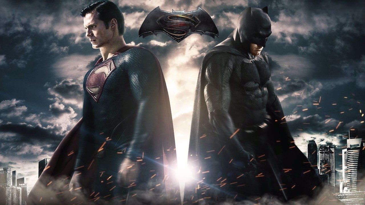 Superman và Batman là 2 siêu anh hùng nổi bật nhất trong DCEU