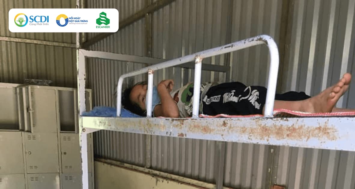 Cùng gây quỹ gửi 1.000 chiếc giường carton tới Bắc Giang, Bắc Ninh và Điện Biên