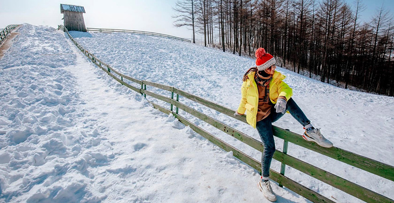 Ai cũng nên thử một lần trượt tuyết khi du lịch Hàn Quốc mùa đông
