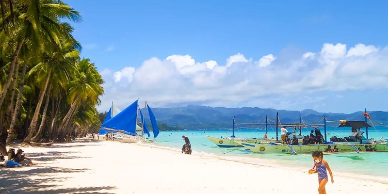 Boracay là một trong những địa danh không thể bỏ qua khi đi du lịch biển Philippines