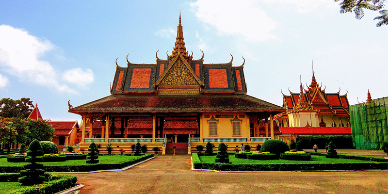 Cung điện Hoàng Gia Campuchia đẹp như tranh vẽ