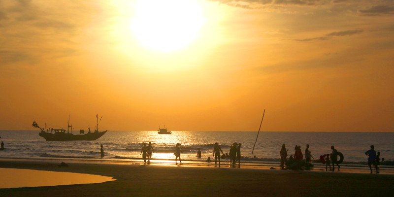 Bãi biển Sầm Sơn Thanh Hóa - Một trong những điểm du lịch “hot" ở khu vực phía bắc