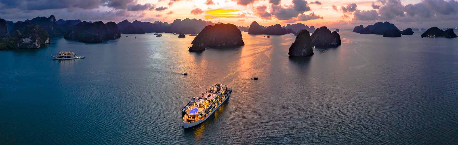 Trọn bộ kinh nghiệm du lịch Vịnh Hạ Long - Khám phá kỳ quan thiên nhiên tuyệt đẹp của Việt Nam
