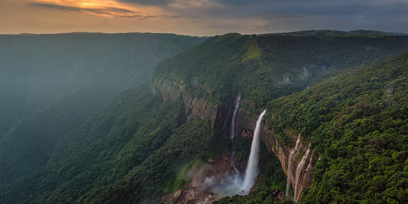 Khung cảnh thiên nhiên hùng vĩ của Meghalaya