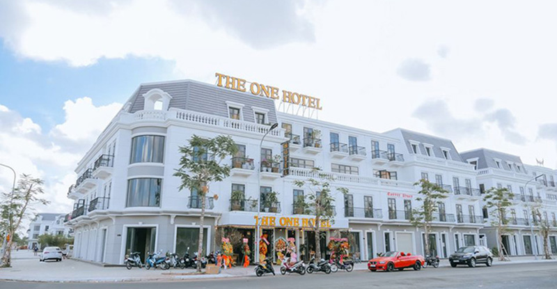 Khách sạn The One Hotel