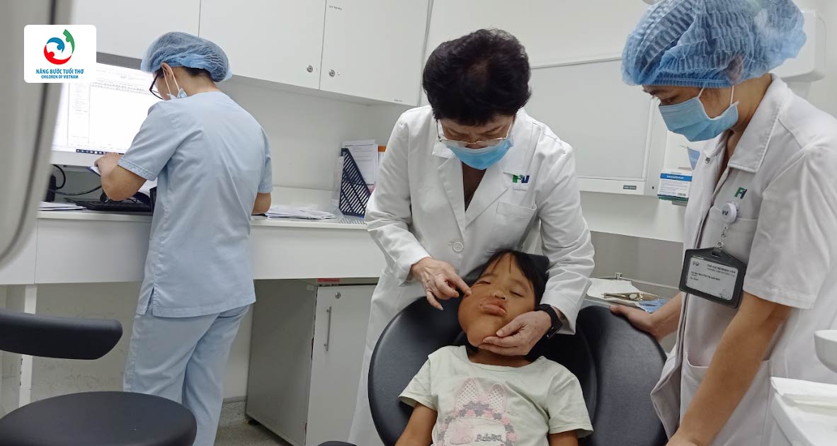 Chung tay mang đến phép màu y tế giúp bé Hoàng Thị Bảo Thy có khuôn mặt lành lặn