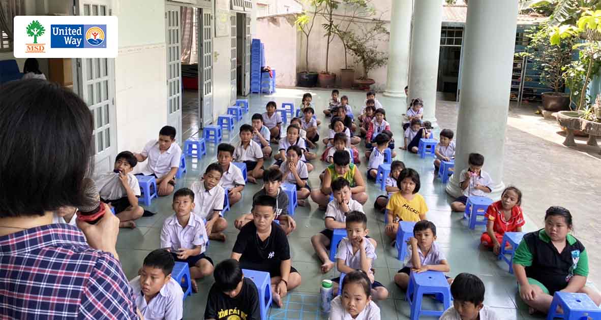 Chung tay hỗ trợ 5.400 bữa ăn trưa cho 30 học sinh thuộc gia đình có hoàn cảnh khó khăn tại Trường tình thương Ái Linh