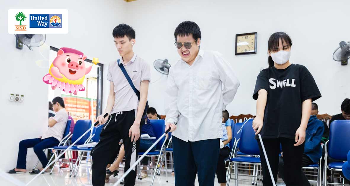 Góp Heo Vàng trao tặng 300 gậy trắng cho trẻ em khiếm thị hòa nhập cộng đồng cùng MSD United Way Vietnam (Đợt 2)
