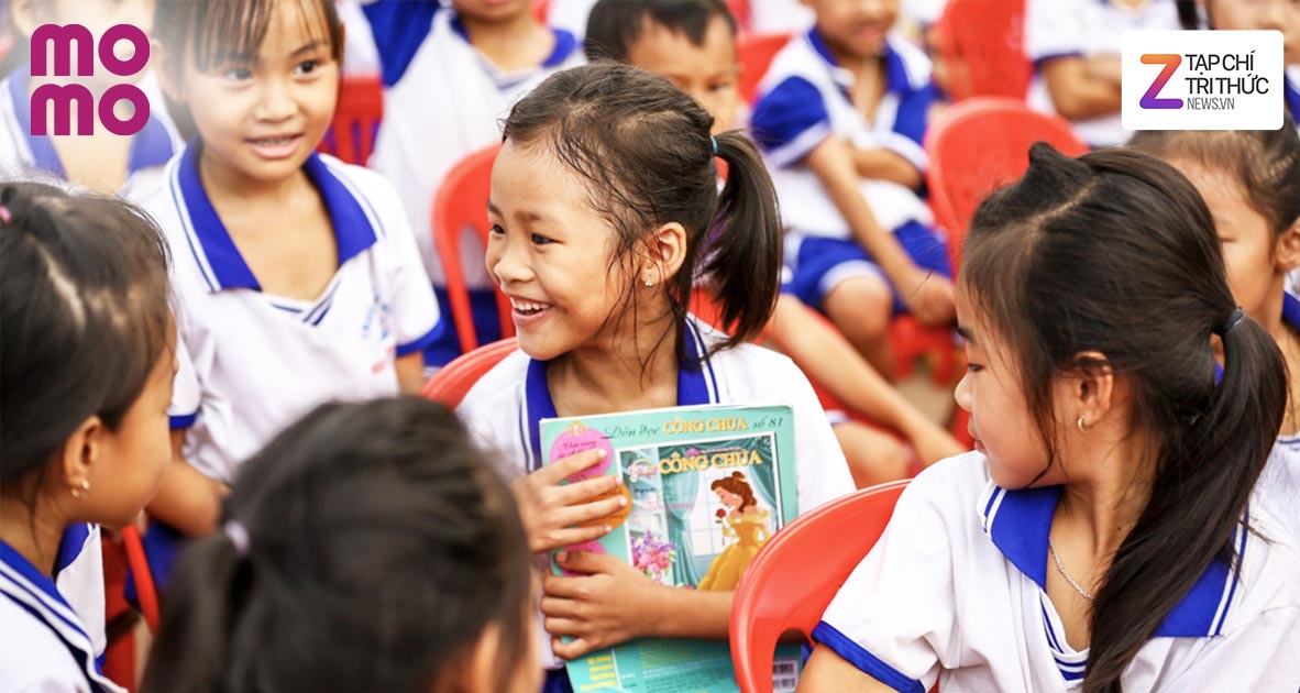 Dự án Tủ sách “Tri Thức Việt Nam” hướng tới xây dựng 10 tủ sách cho các trường học khó khăn vùng Đồng bằng sông Cửu Long 
