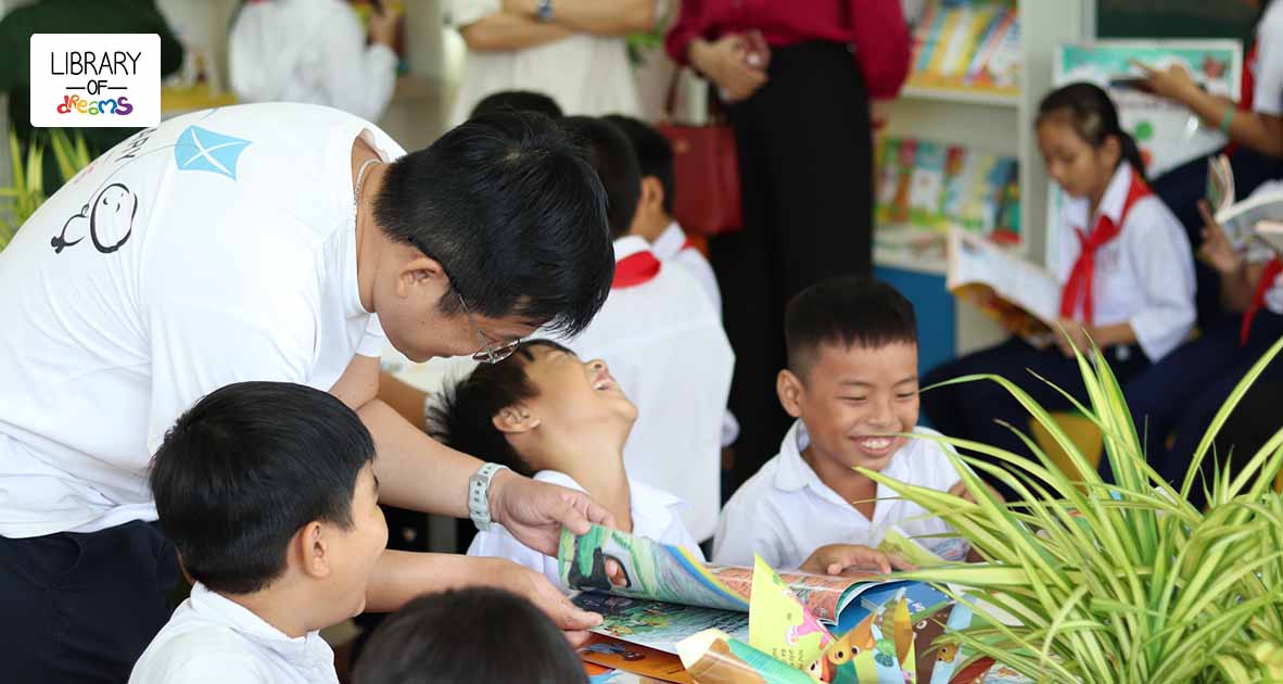 Gây quỹ trao tặng 9 thư viện ước mơ cho gần 5.000 học sinh tại Tiền Giang và Vĩnh Long