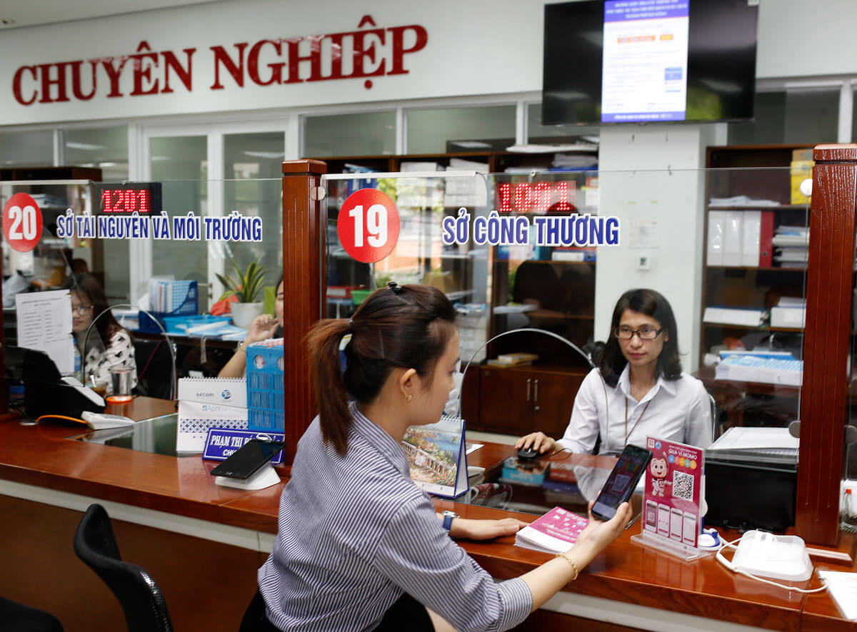 Thanh toán phí hành chính công tại Sở Công Thương tại trung tâm hành chính TP Đà Nẵng