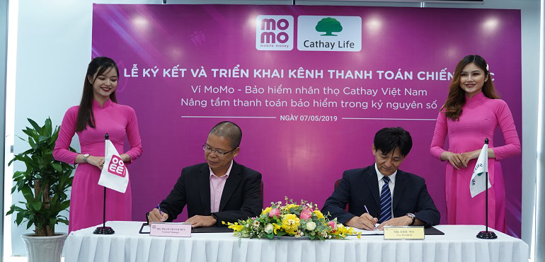 Nộp phí bảo hiểm Cathay Việt Nam ngay trên Ví MoMo