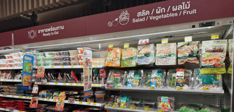Mua sắm ở Thái không lo tiền mặt - Chỉ cần có MoMo!