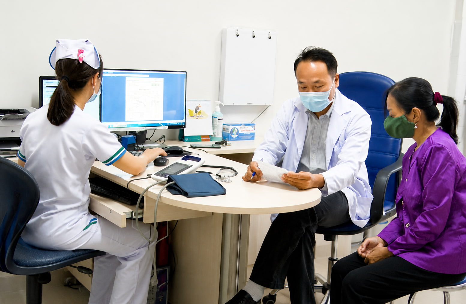 Tìm hiểu đối tượng tham gia bảo hiểm y tế theo luật mới