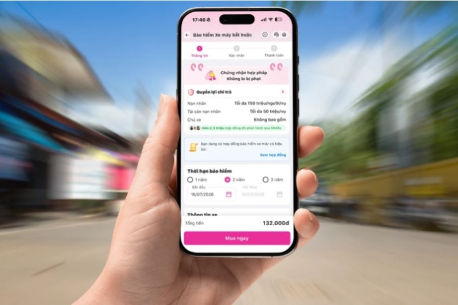 Trải nghiệm mua bảo hiểm xe máy điện tử tiện lợi trên Website và App MoMo