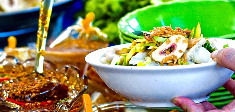 Top 13 món ngon Đà Nẵng "không ăn không về"