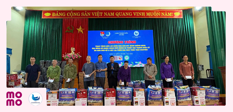 Cập nhật hoạt động trao tặng hỗ trợ đồng bào Thái Nguyên, Cao Bằng, Lạng Sơn, Bắc Ninh sau bão số 11