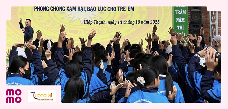 Trao 25 học bổng và truyền thông kỹ năng phòng chống xâm hại, bạo lực tại Lâm Đồng