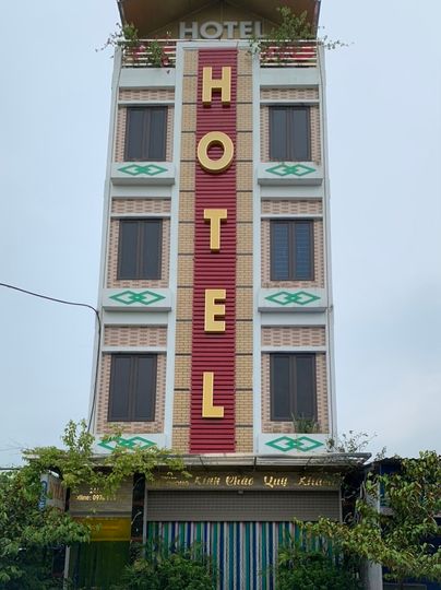 VIỆT PHONG HOTEL