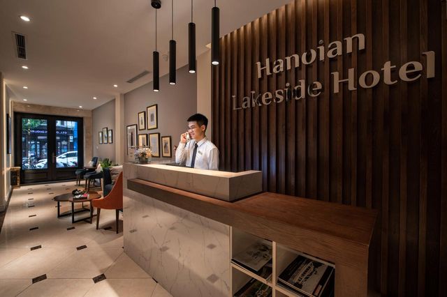 HANOIAN LAKESIDE HOTEL