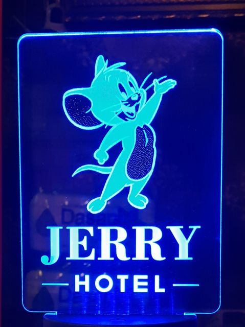 JERRY HOTEL