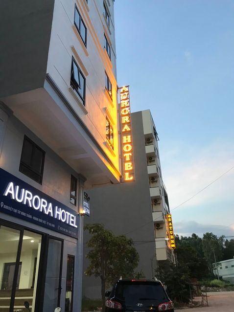AURORA HALONG HOTEL