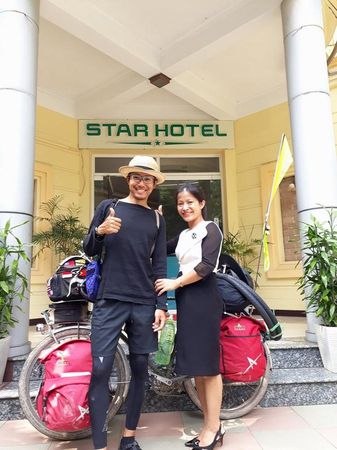 STAR HOTEL