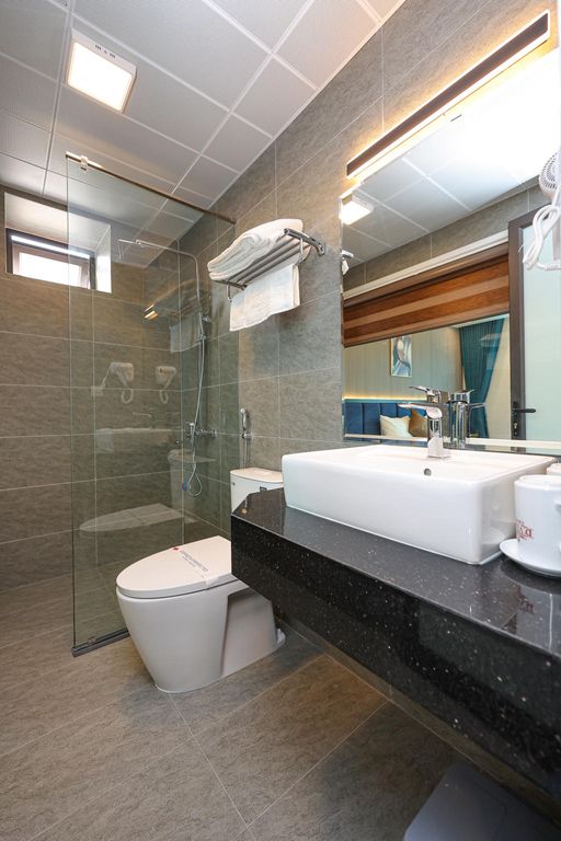 D'VILLA HOTEL - VIỆT HƯNG