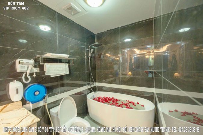 KING'S HOTEL - LINH ĐÀM 2