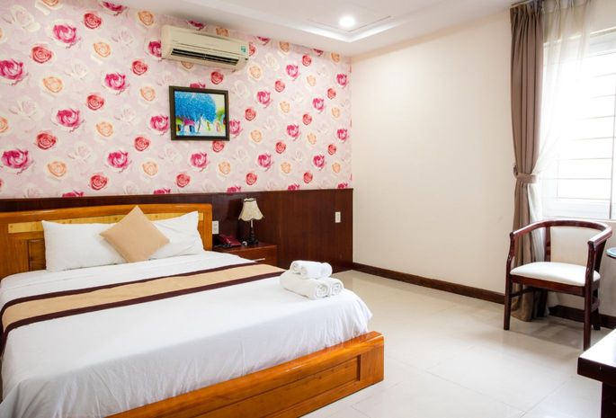 LUXURY HOTEL QUẬN 6
