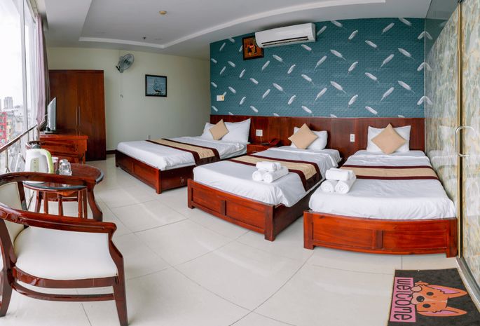 LUXURY HOTEL QUẬN 6