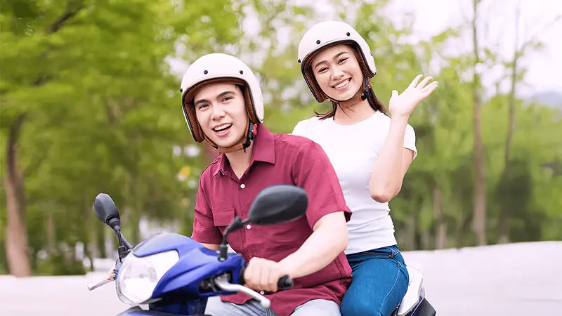 Lỗi Vượt Đèn Đỏ Xe Máy, Ô Tô Bị Phạt Bao Nhiêu Tiền Năm 2026?