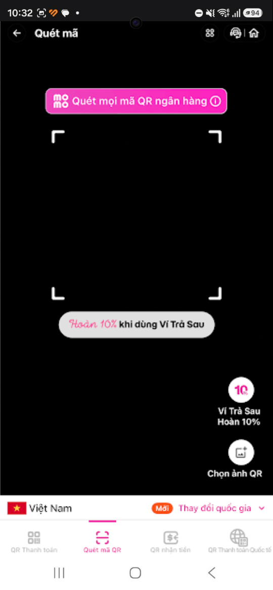 <p>Bước 2: Chọn mua hàng sau đó quét mã QR trên màn hình để đến trang thanh toán</p>